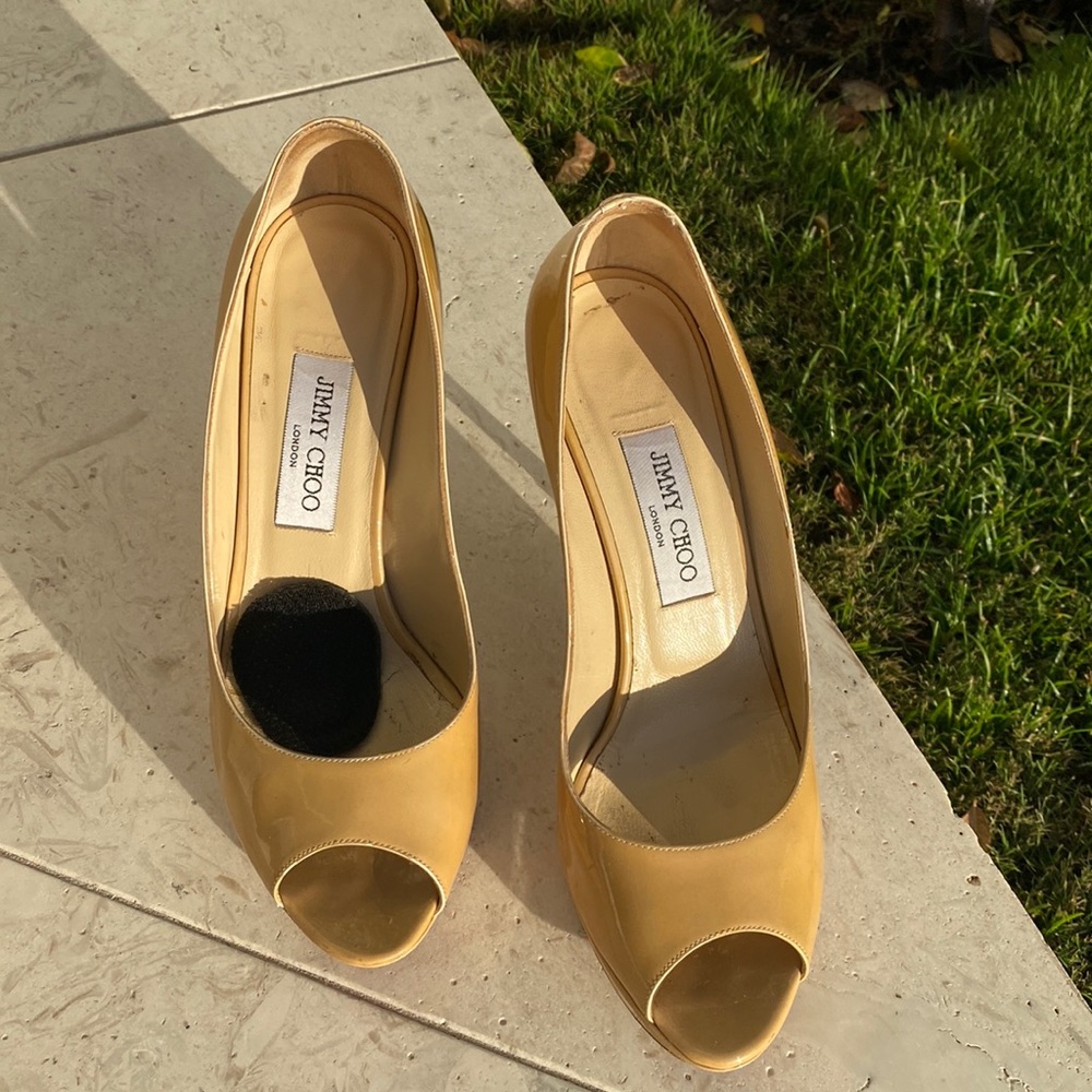 Jimmy Choo patent leather heels - Picture 1 of 9